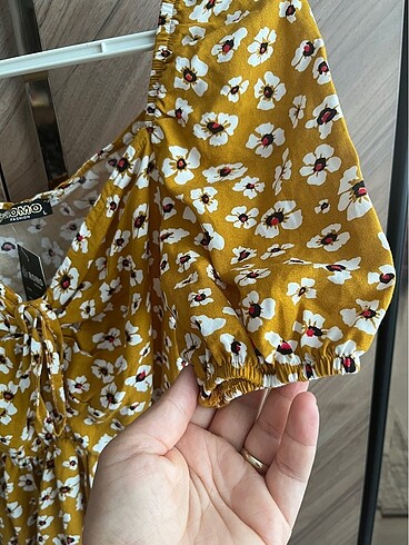 Yazlık çiçekli kısa elbise - Görsel 6