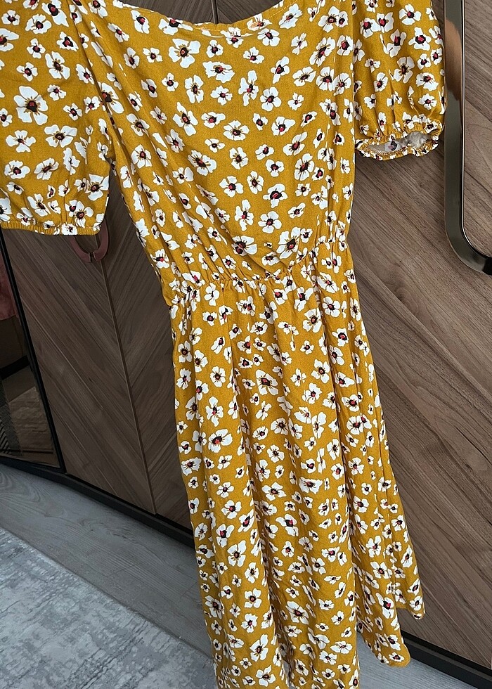 Yazlık çiçekli kısa elbise - Görsel 5