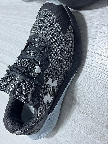 39 Beden Under armour kadın ayakkabı 39 numara