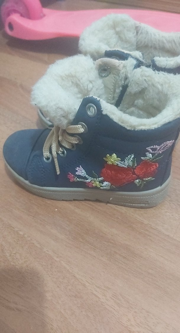 Kız Çocuk Mavi Kürklü Bot - Görsel 4