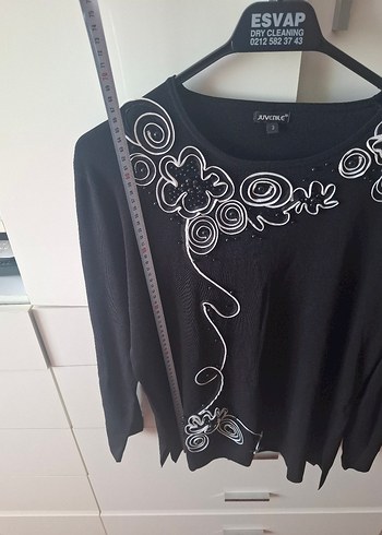 Nakışlı Siyah Triko Uzun Kollu Bluz - Görsel 2