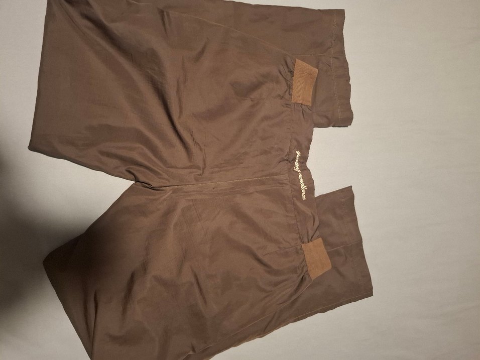 Kadın gri renkli arkadan Fermuarlı eşofman altı - Görsel 4