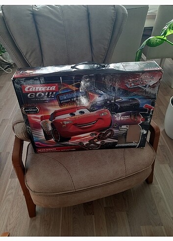 Carrera Go Yarış Araba Pisti