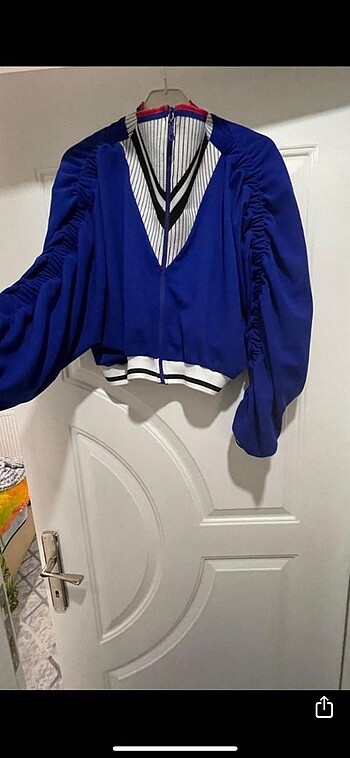 Nocturne marka crop ceket