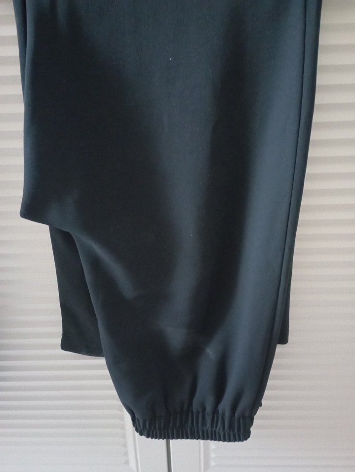 Beli Lastikli Kadın Kumaş Pantolon Kırışmaz Kumaş - Görsel 2