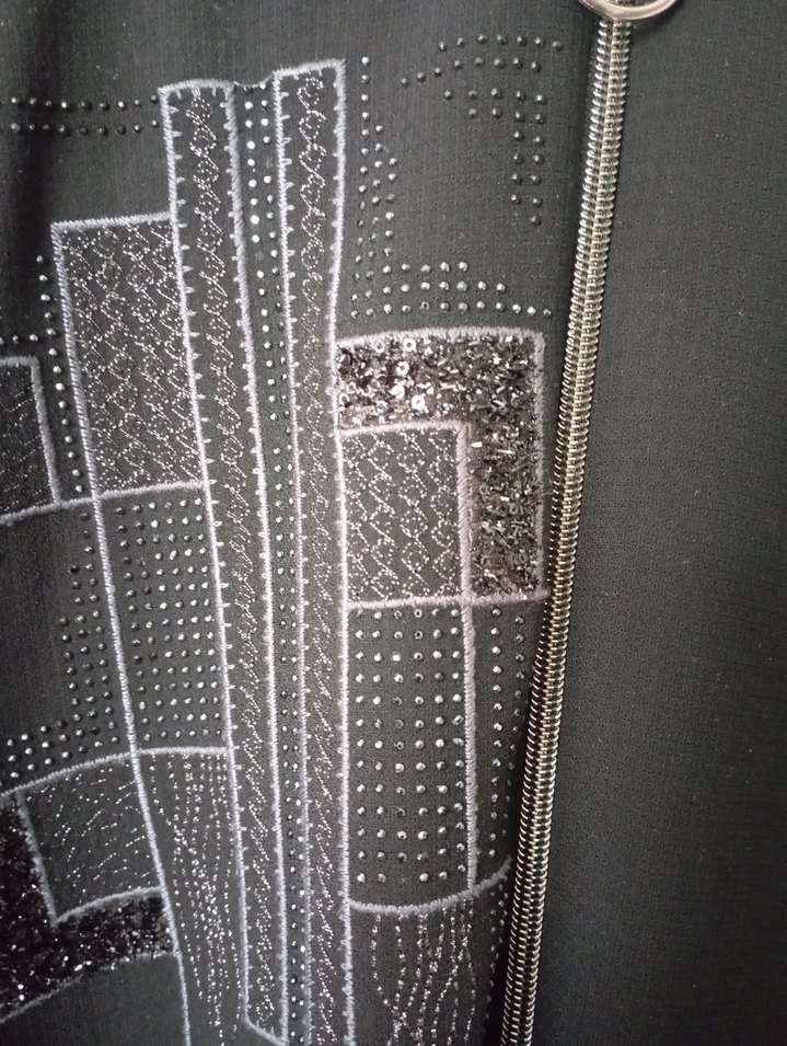 Uzun Siyah Önü İşlemeli Ferace - Görsel 5