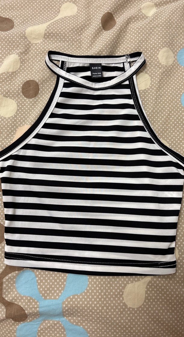 Çizgili Siyah Kolsuz Crop Top - Görsel 2