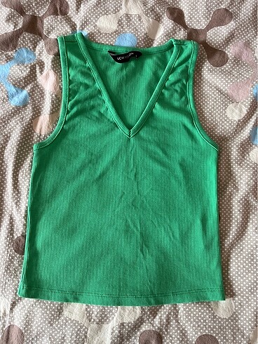 LC Waikiki V yaka üst