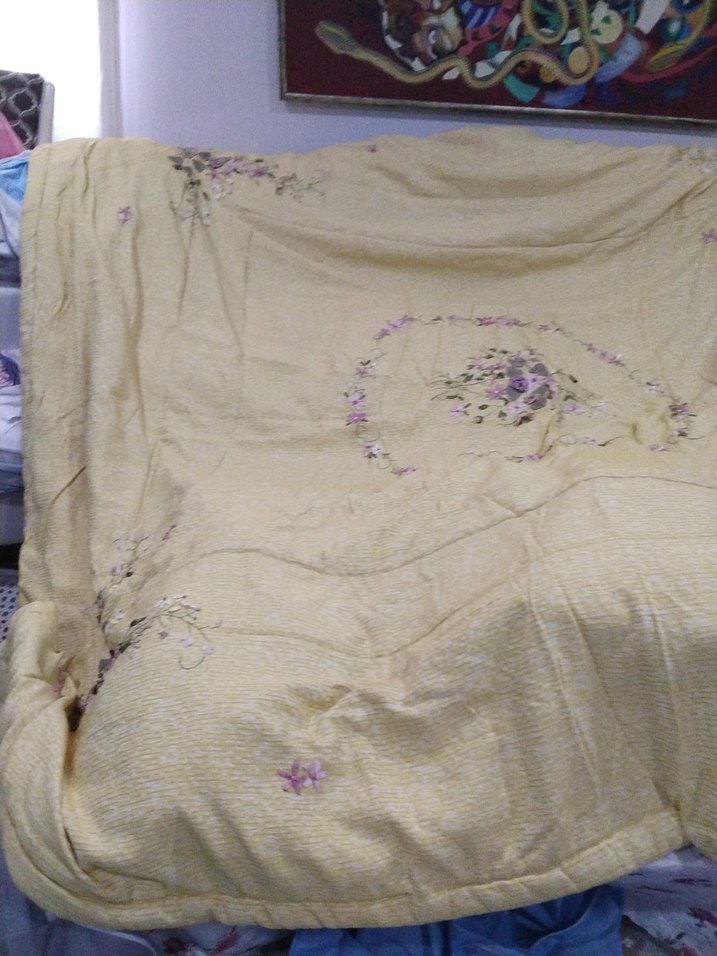 Nakış İşlemeli Bej yatak örtüsü - Görsel 3