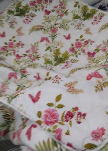 Pembe Çiçek Desenli Yorgan - Görsel 7