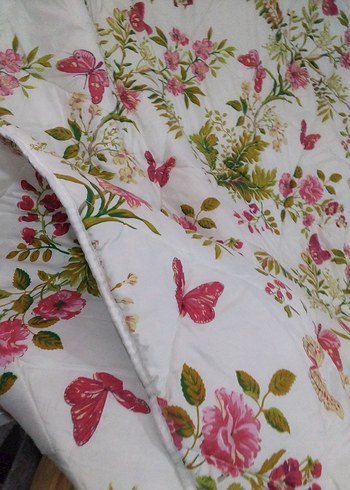 Pembe Çiçek Desenli Yorgan - Görsel 5