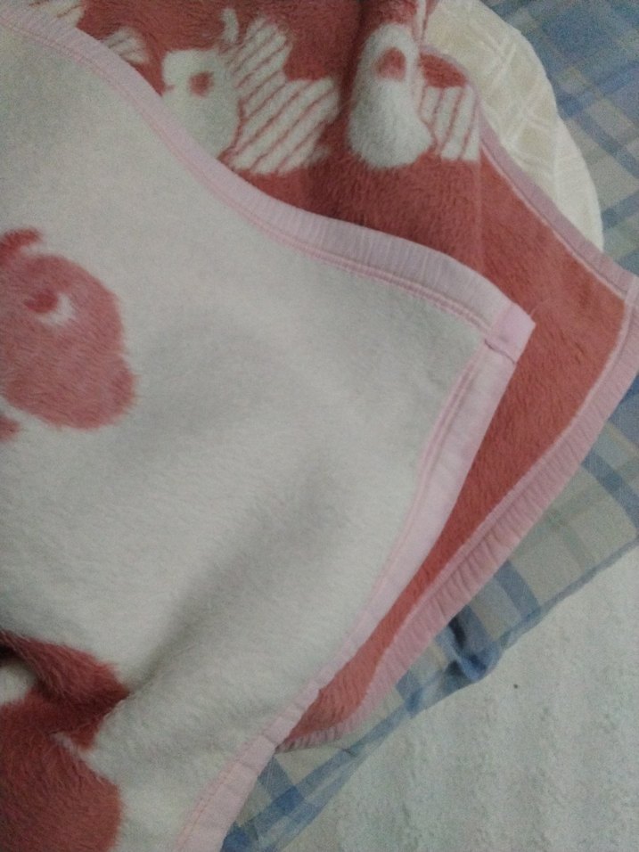 Pembe Baskılı Çocuk Battaniyesi - Görsel 3