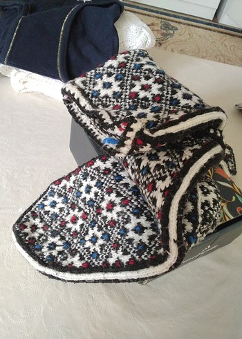 Nakışlı Çok Renkli patik,antika,sandık ürünü - Görsel 8