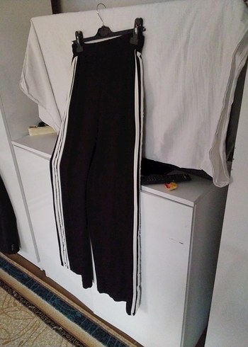 Siyah Çizgili Kadın Spor Pantolonu - Görsel 2