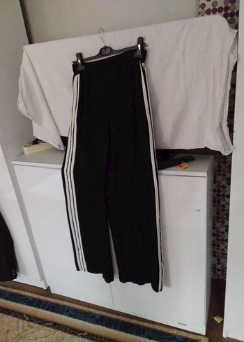 Siyah Çizgili Kadın Spor Pantolonu - Görsel 7