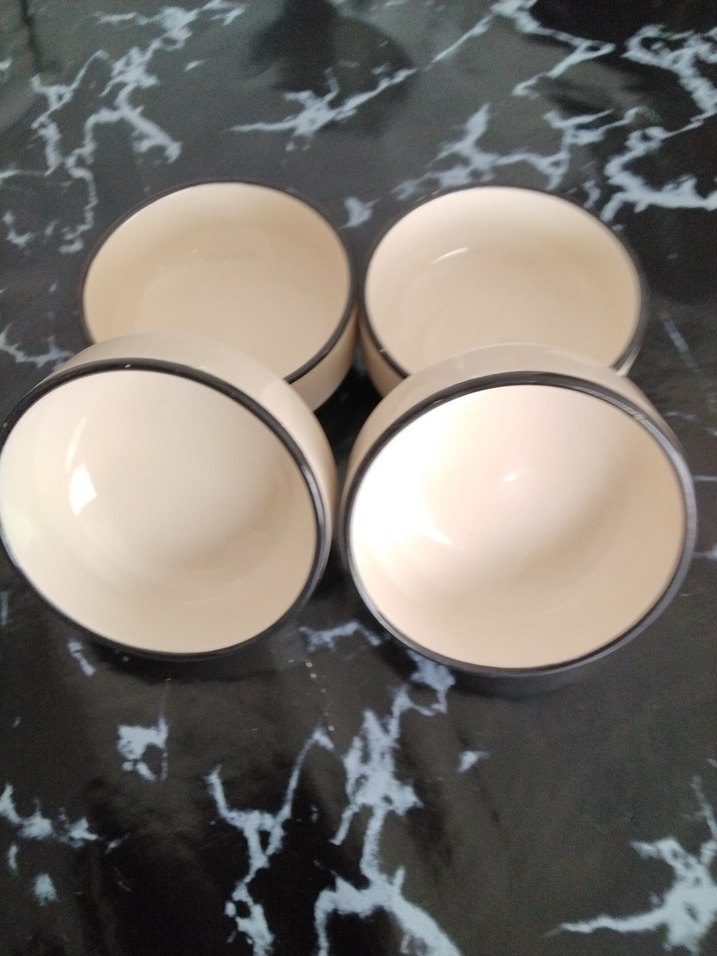 Beyaz ve Gri Seramik Kase Seti 4'lü - Görsel 2