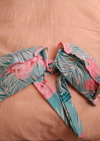 l Beden turkuaz Renk Turkuaz Fırfırlı Bohem Bikini Üstü