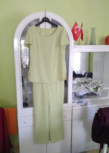 Kadın Pastel Yeşil Kısa Kollu Takım