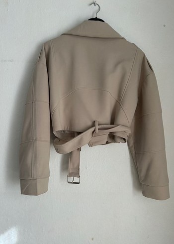 Bej Kemerli Kadın Deri Ceket - Görsel 2