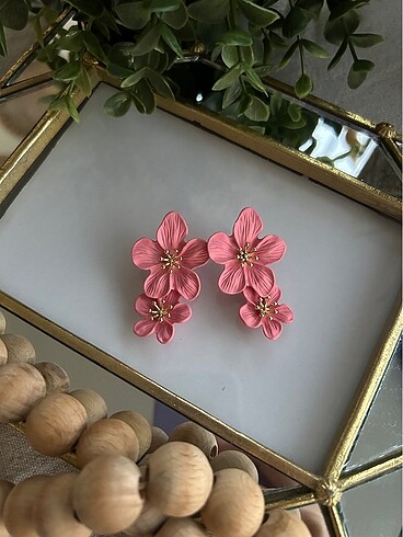 Pembe İkili Çiçek Model Küpe