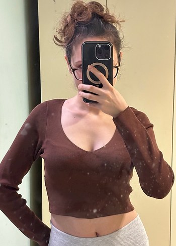 Kahverengi V Yaka Kadın Triko Bluz - Görsel 2