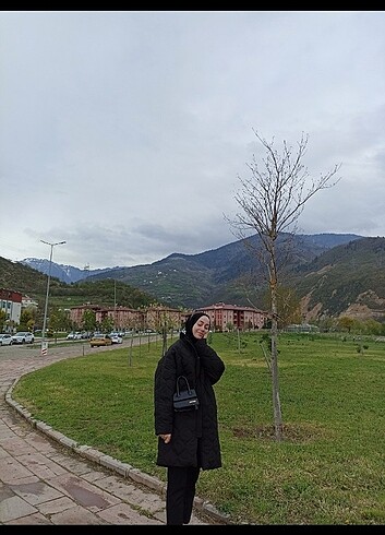 m Beden siyah Renk Kapitone mont
