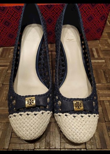 Tory Burch Mavi Yılan Desenli Dolgu Topuklu Kadın Babet
