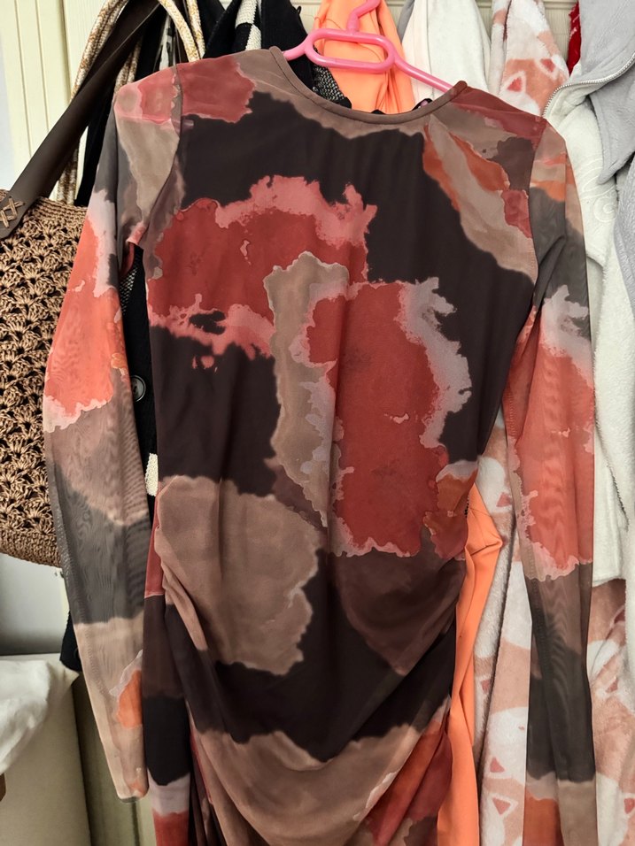 Uzun Kol Drapeli Bağlama Desenli Elbise - Görsel 2