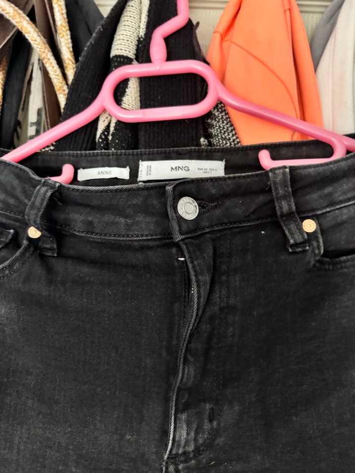 Siyah, Kemerli, Dar Kesim Kadın Midi Kot Pantolon - Görsel 2