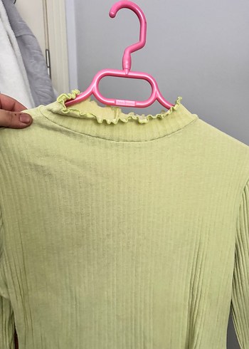 Sarı Düğmeli Kadın Balıkçı Yaka Triko - Görsel 2