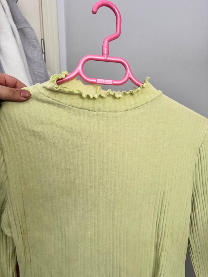 Sarı Düğmeli Kadın Balıkçı Yaka Triko - Görsel 2