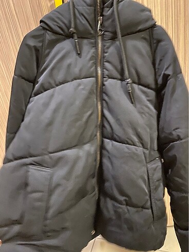 m Beden Pull&bear kadın siyah mont