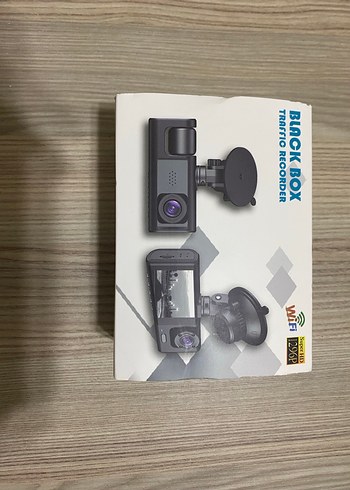 3 kameralı şarjlı Wifi araç kayıt cihazı - Görsel 4