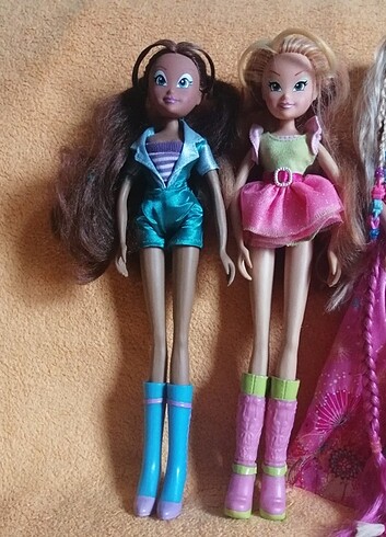 Barbie Winx ve Barbie Bebekler