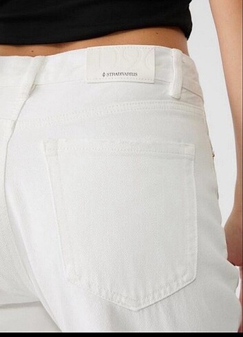 Stradivarius D96 Beyaz Jean