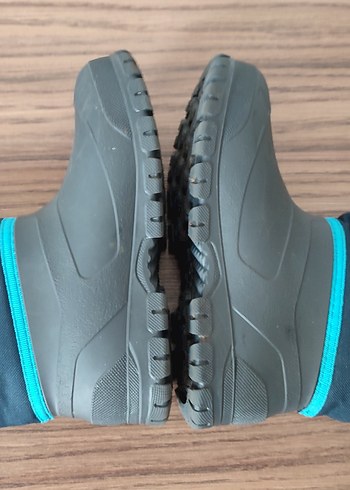 Decathlon Decathlon Quechua çocuk kar çizmesi 30/31 numara