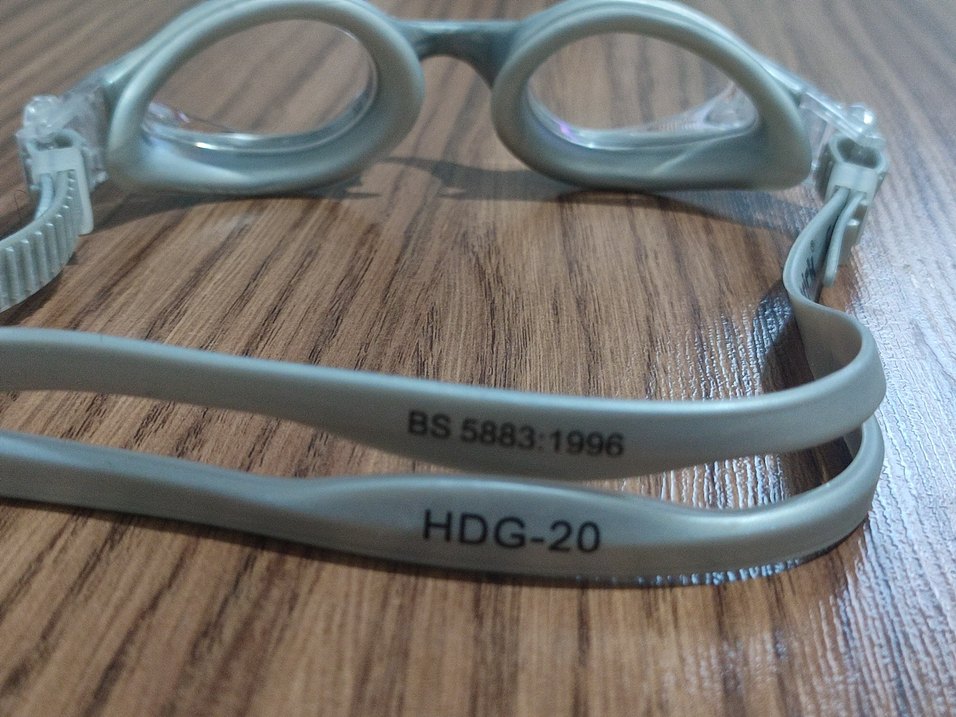 Hattrick yetişkin yüzücü gözlüğü - Görsel 5