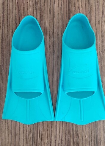 Decathlon kısa yüzme havuz paleti 37 - 38 numara