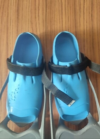 Beden Renk Decathlon Tribord uzun yüzme dalış paleti 44 - 45 numara