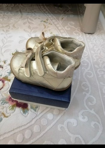 Kız Çocuk Altın Renk Parlak İlk Adım Ayakkabısı - Görsel 2