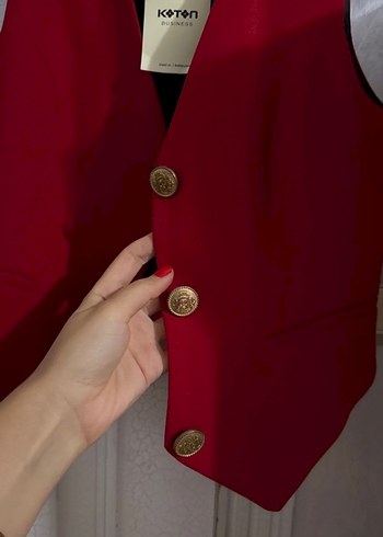 Kırmızı Crop Blazer Yelek Metal Düğmeli - Görsel 4