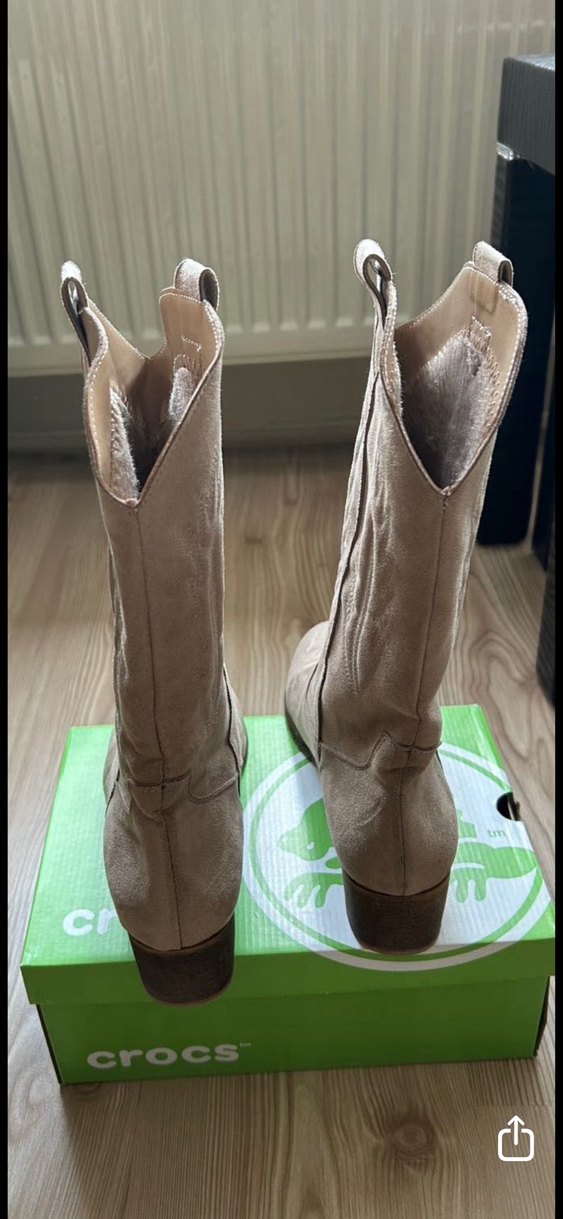 Bej Süet Kadın Dolgu Topuklu Bot - Görsel 2