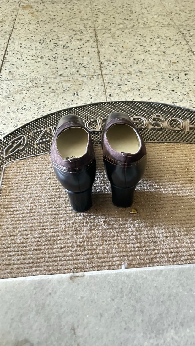 Kahverengi Süet Kadın Klasik Topuklu Ayakkabı - Görsel 3