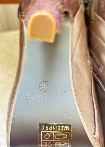 Kahverengi Deri Tokalı Stiletto Kadın Bot - Görsel 9