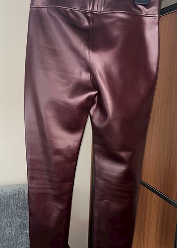 Bordo Deri Kemerli Kadın Pantolon - Görsel 4