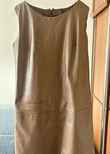 Dantel Detaylı Bej Deri Uzun Elbise - Görsel 4