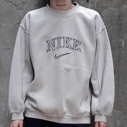 nike vintage sweat