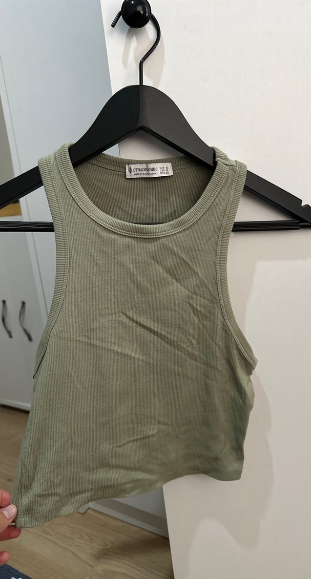 Kadın Kolsuz Atlet - Görsel 2