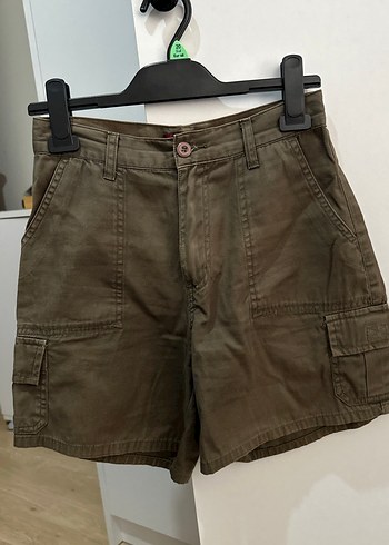 Kısa Bermuda Şort - Görsel 2