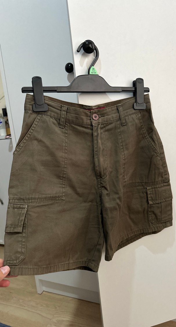 Kısa Bermuda Şort - Görsel 5